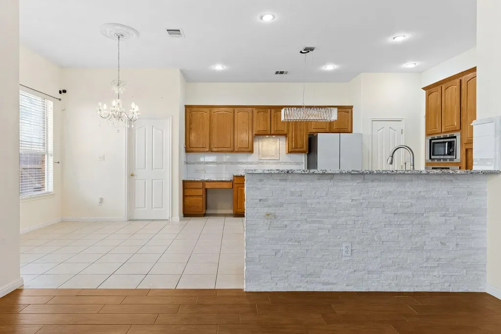2944 Clinton Place Round Rock TX 78665