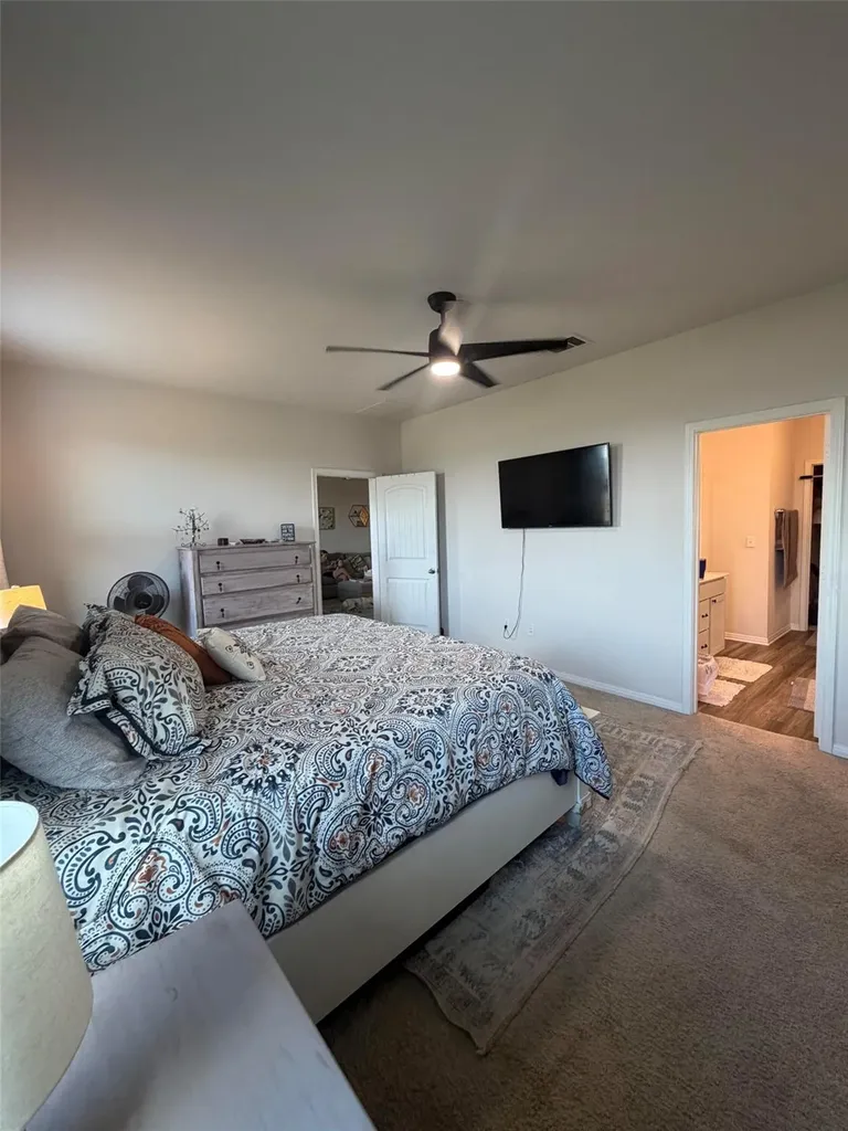 813 Cade Cove Georgetown TX 78626