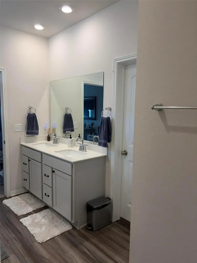 813 Cade Cove Georgetown TX 78626