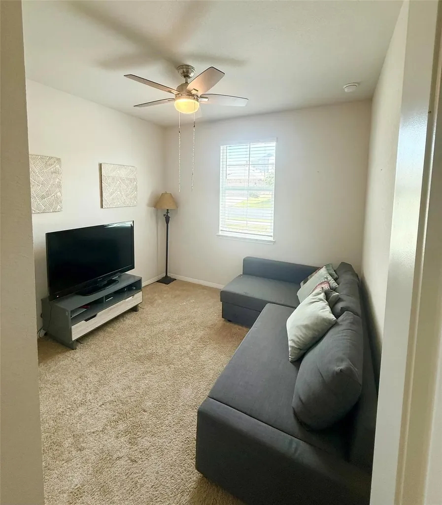813 Cade Cove Georgetown TX 78626