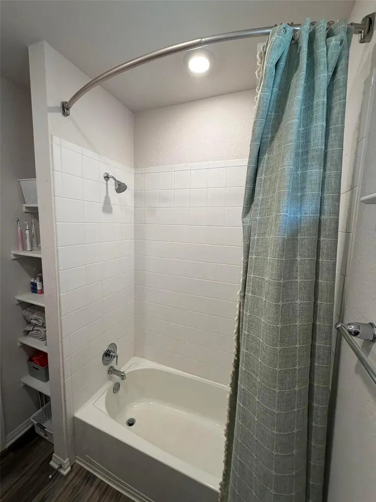 813 Cade Cove Georgetown TX 78626