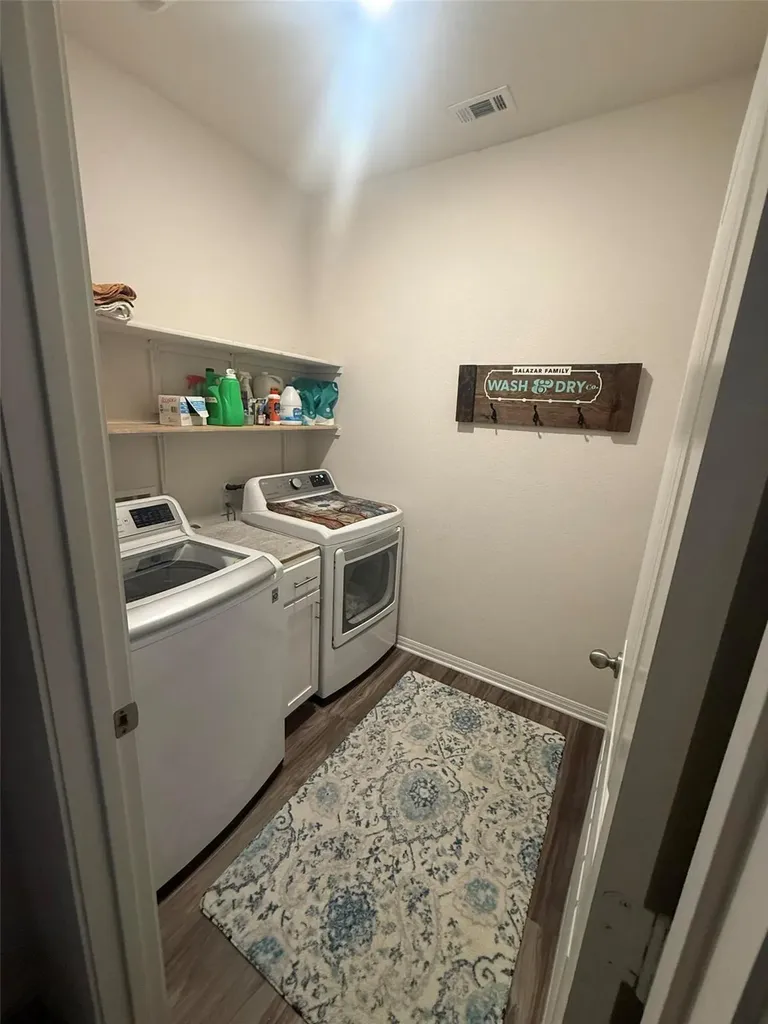 813 Cade Cove Georgetown TX 78626