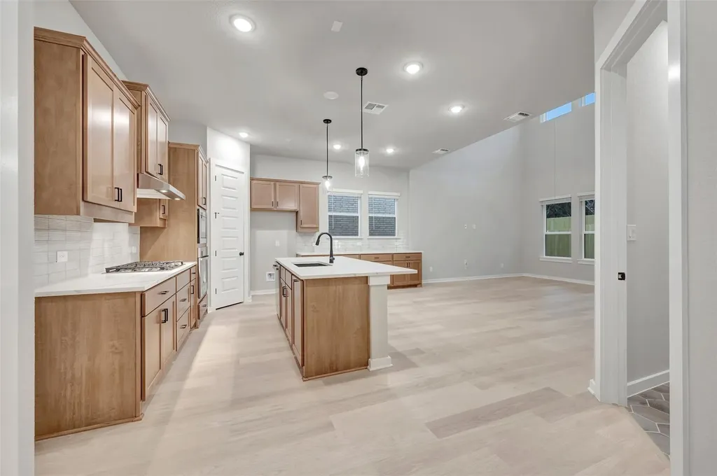 144 Bishop Wood Road Dripping Springs TX 78620