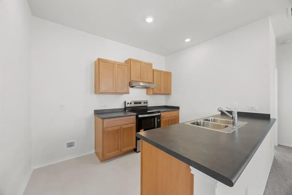 12102 Cantabria Road Austin TX 78748