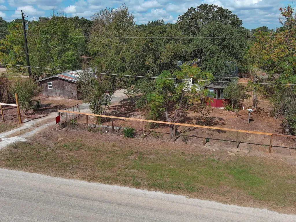 176 Lacy Drive Elgin TX 78621