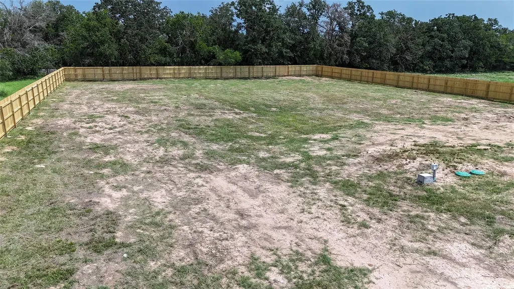 161 Azalea Court Dale TX 78616