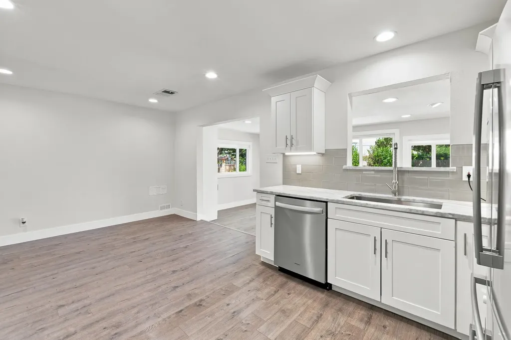 6706 Isabelle Drive Austin TX 78752