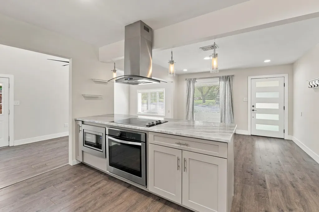 6706 Isabelle Drive Austin TX 78752