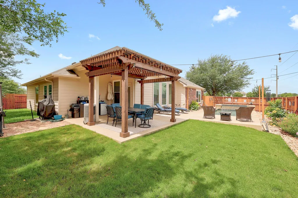 11629 Glen Knoll Drive Manor TX 78653