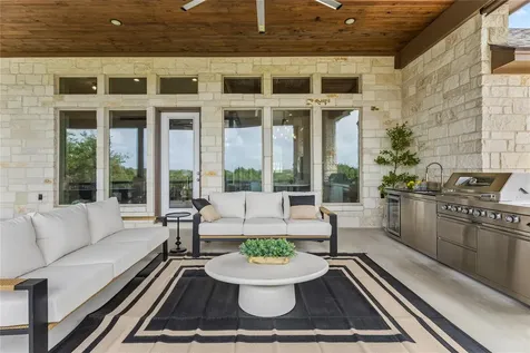 169 Longwood Drive New Braunfels TX 78132