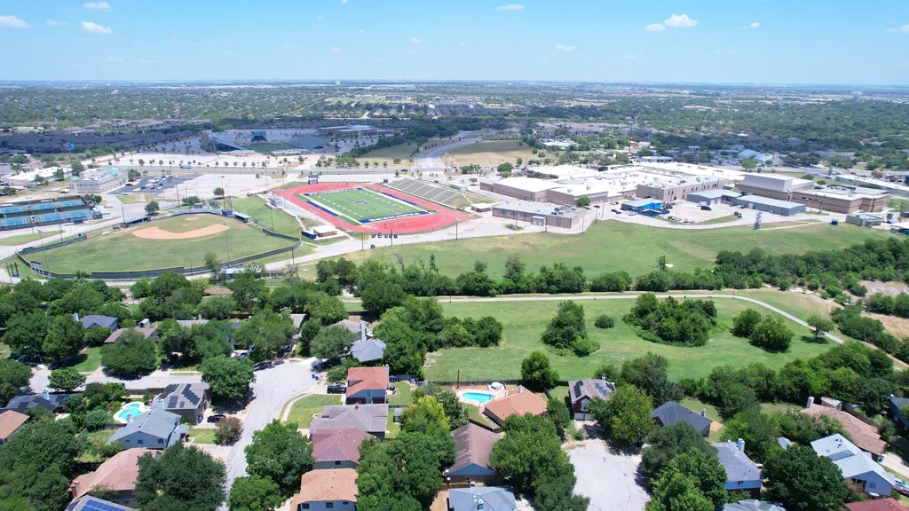 502 Dusty Leather Court Pflugerville TX 78660