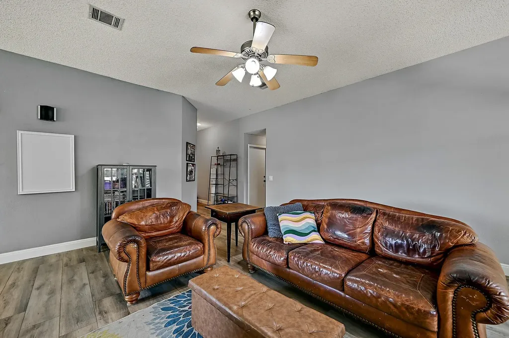 502 Dusty Leather Court Pflugerville TX 78660