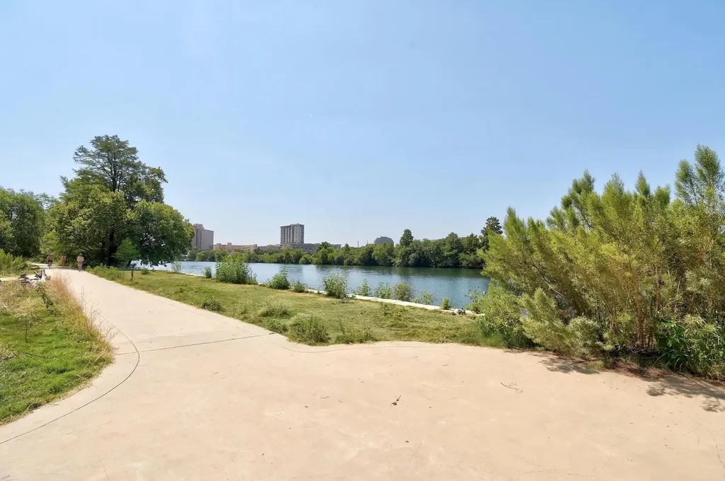 360 Nueces Street Austin TX 78701