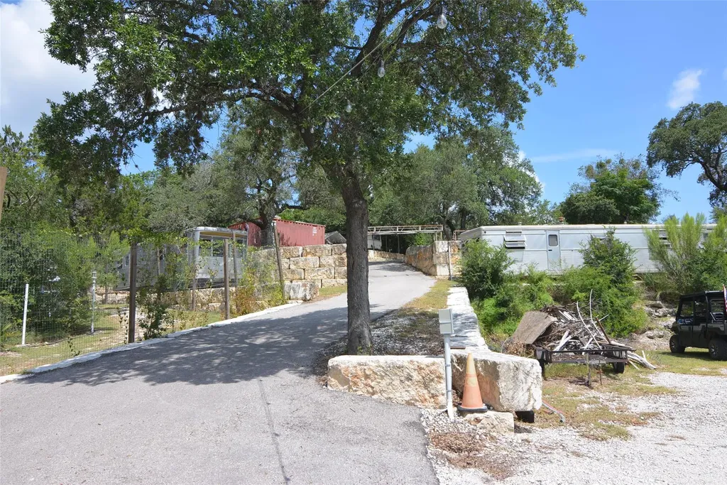 9907 Trails End #10 Road Leander TX 78641