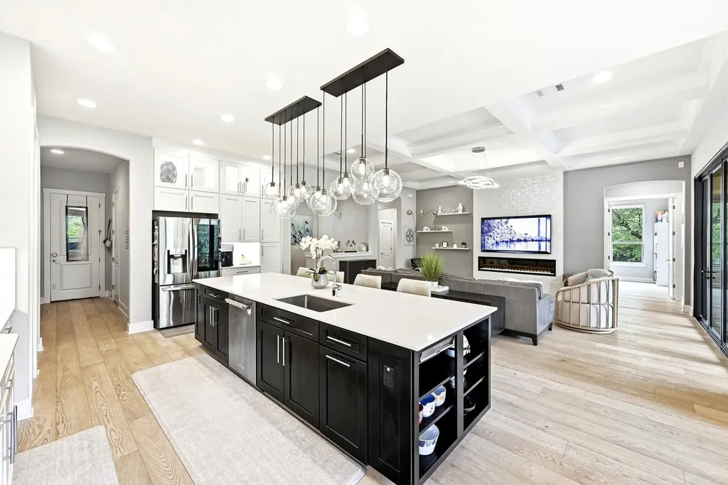 9008 Harper Rae Drive Austin TX 78717