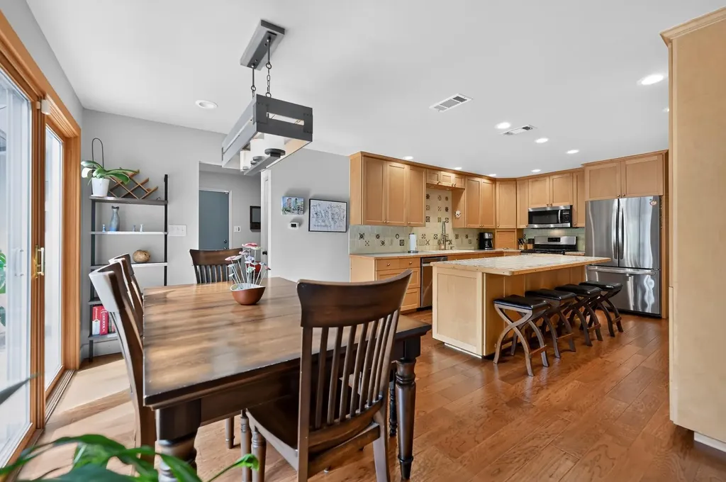 1903 Holly Hill Drive Austin TX 78746
