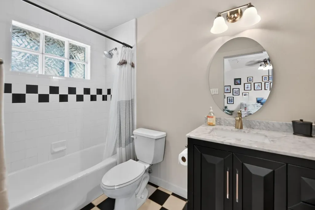 1903 Holly Hill Drive Austin TX 78746