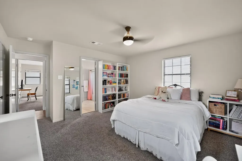 1903 Holly Hill Drive Austin TX 78746