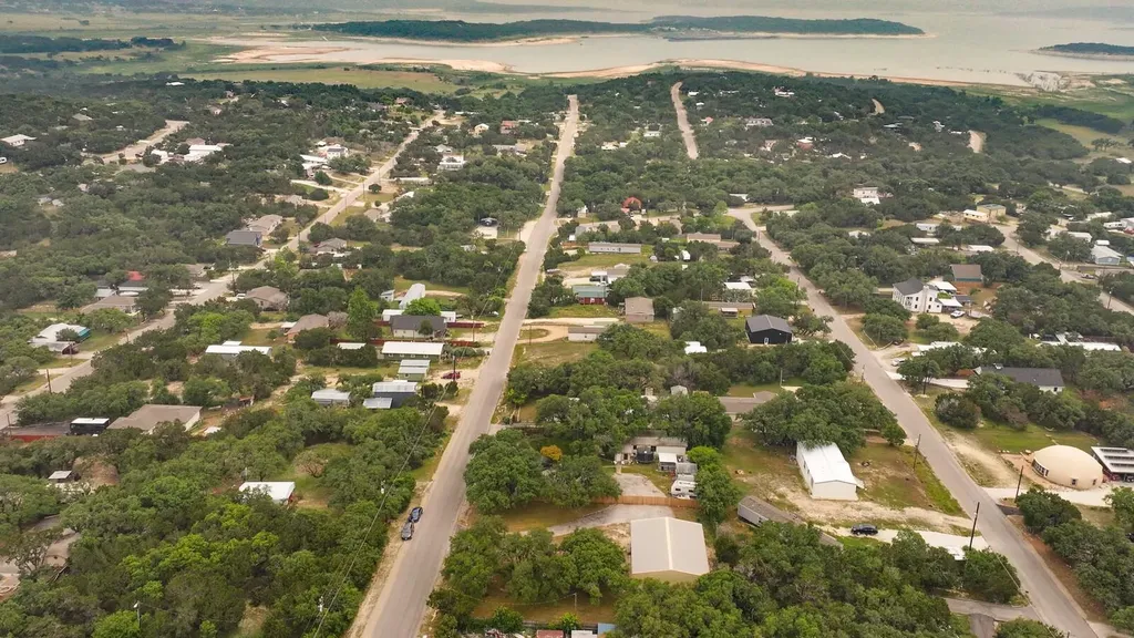 610 Tamarack Drive Canyon Lake TX 78133