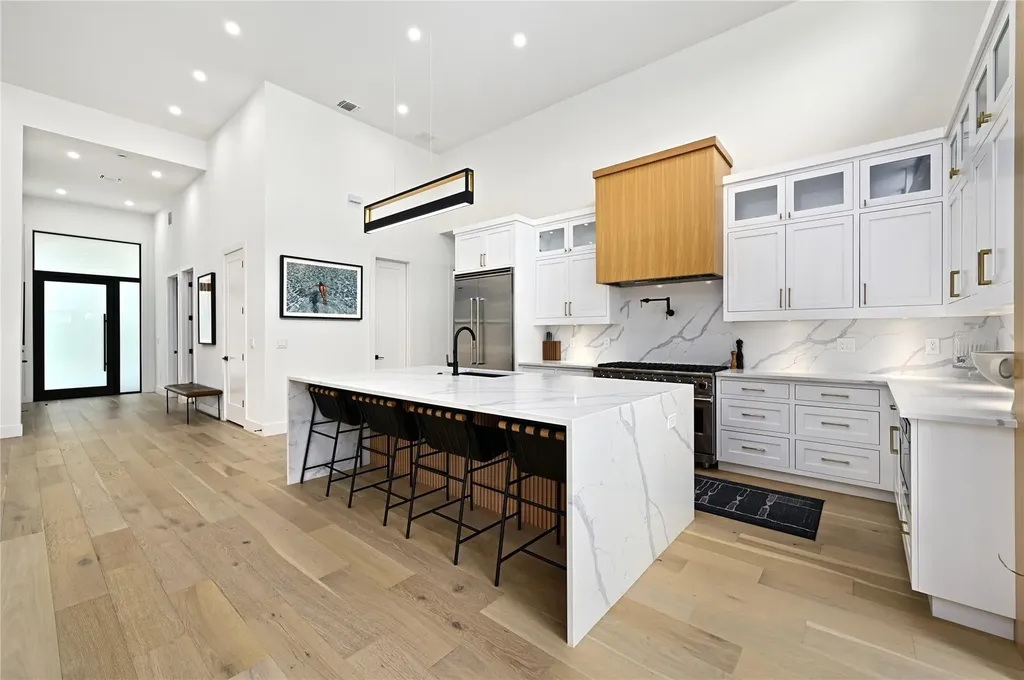3305 Skylark Drive Austin TX 78757
