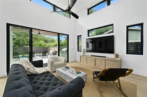 3305 Skylark Drive Austin TX 78757