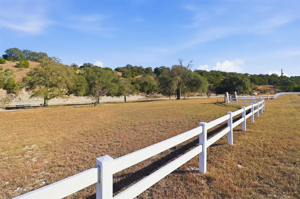 29910 Montana Ridge Pass Marble Falls TX 78654