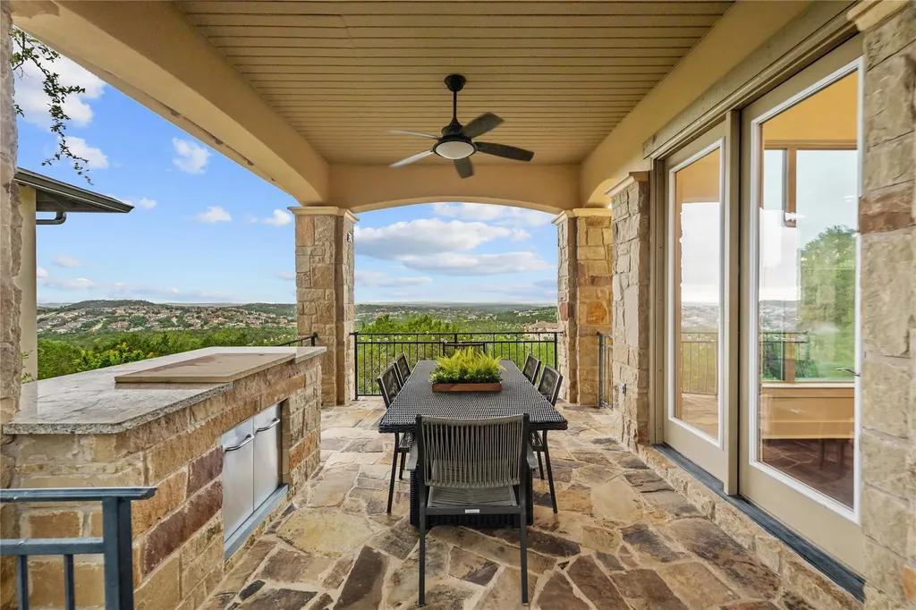 5500 Mesquite Crown View Austin TX 78738