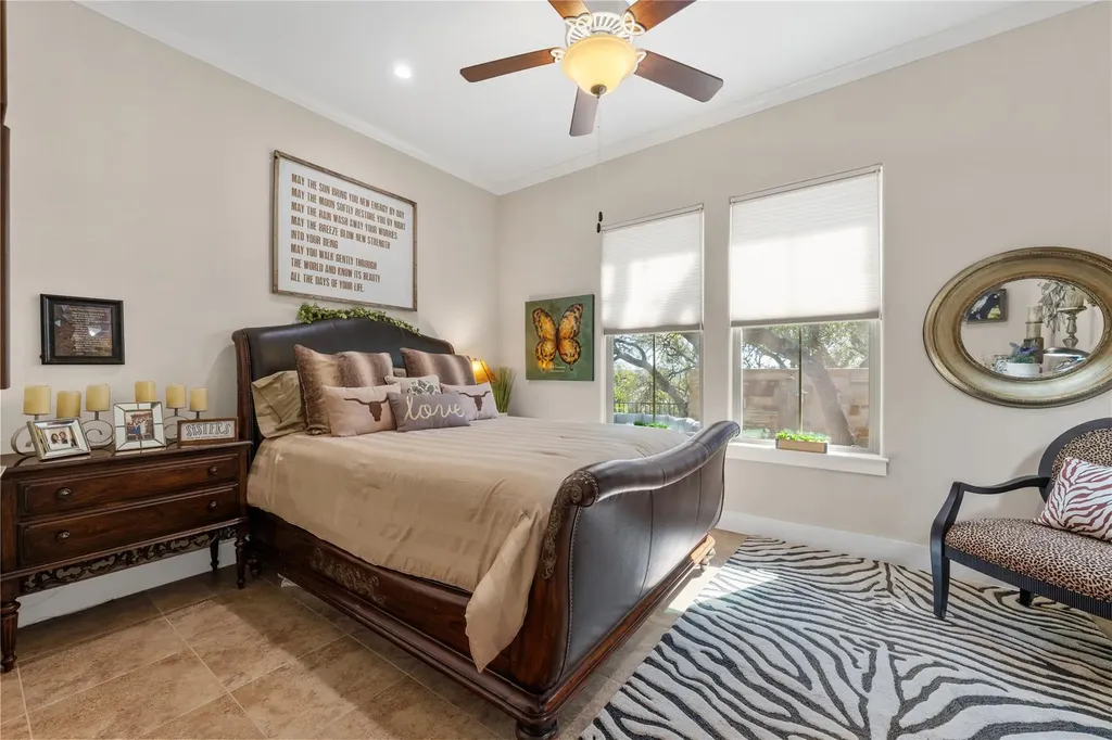 5500 Mesquite Crown View Austin TX 78738