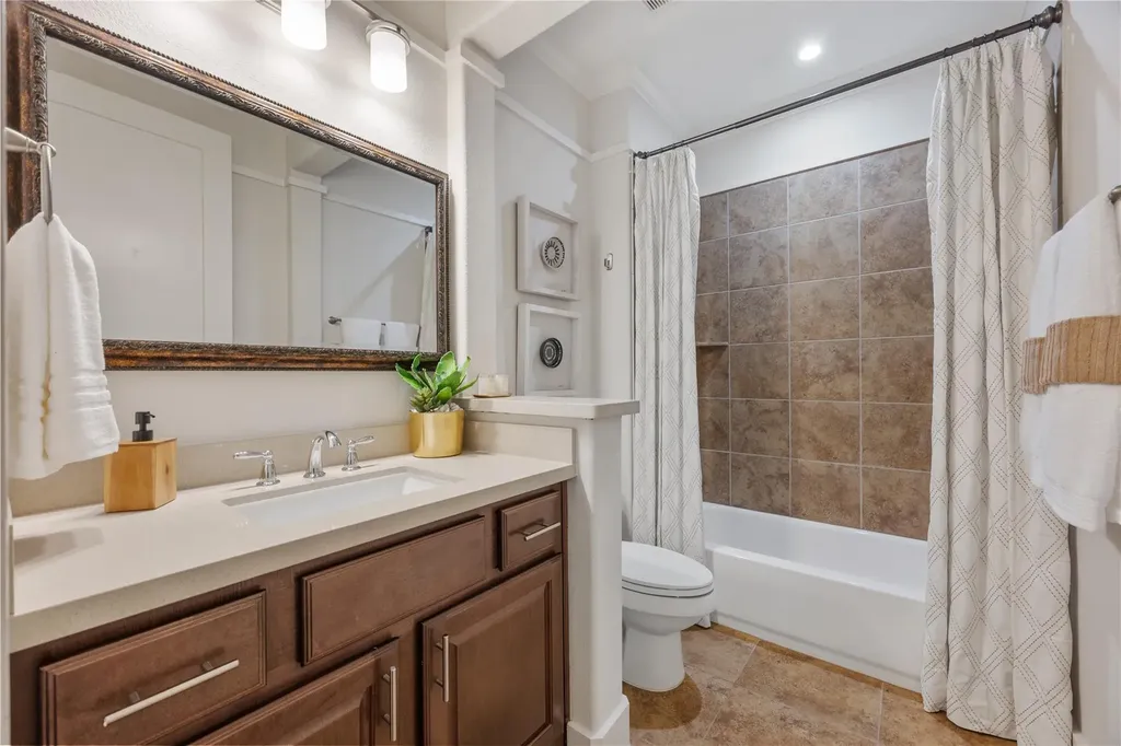 5500 Mesquite Crown View Austin TX 78738