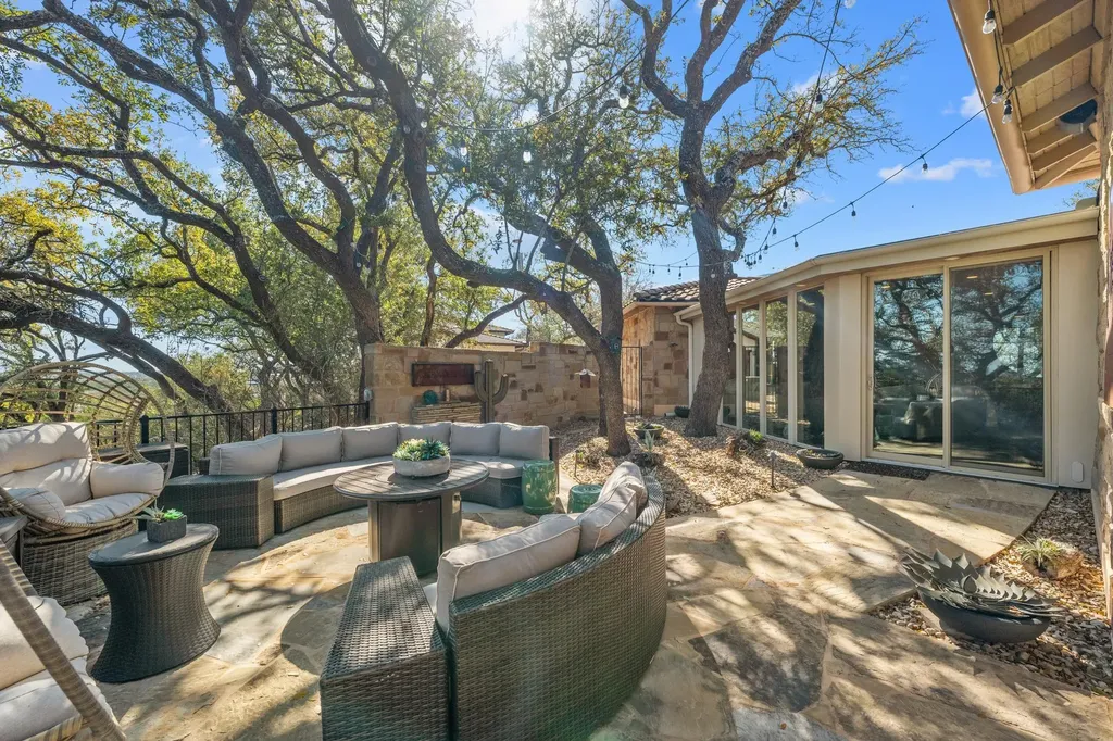 5500 Mesquite Crown View Austin TX 78738