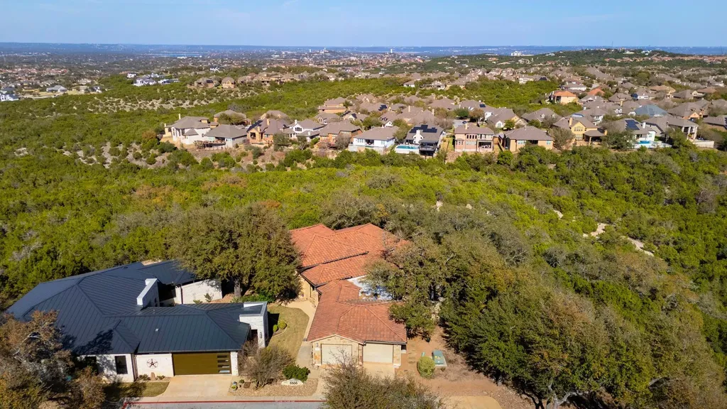 5500 Mesquite Crown View Austin TX 78738