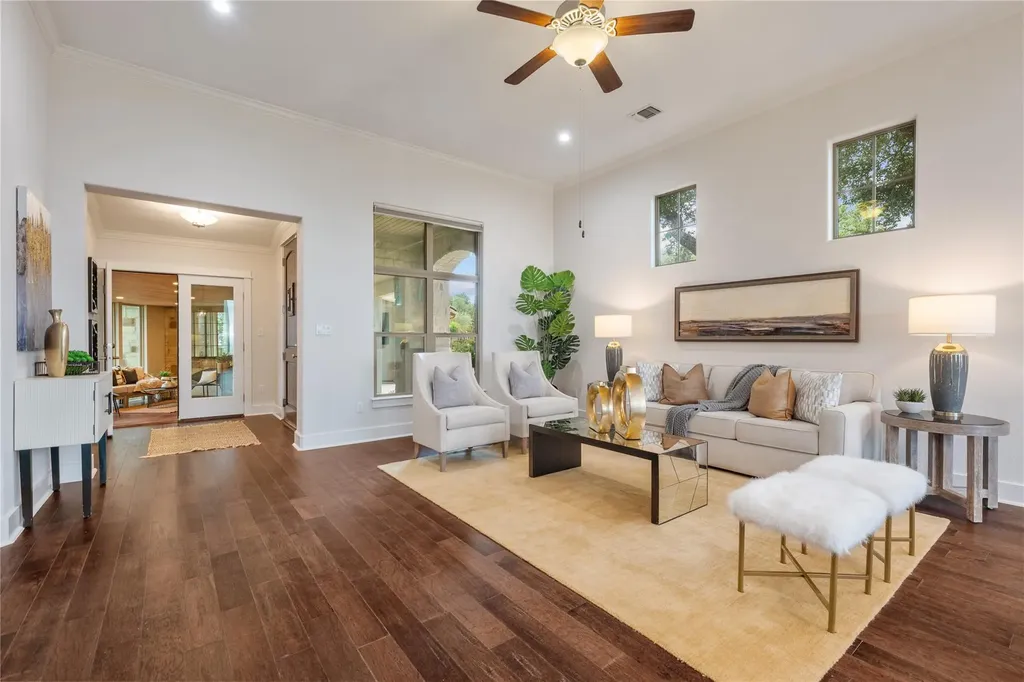 5500 Mesquite Crown View Austin TX 78738
