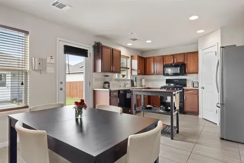 369 S Brook Drive Leander TX 78641