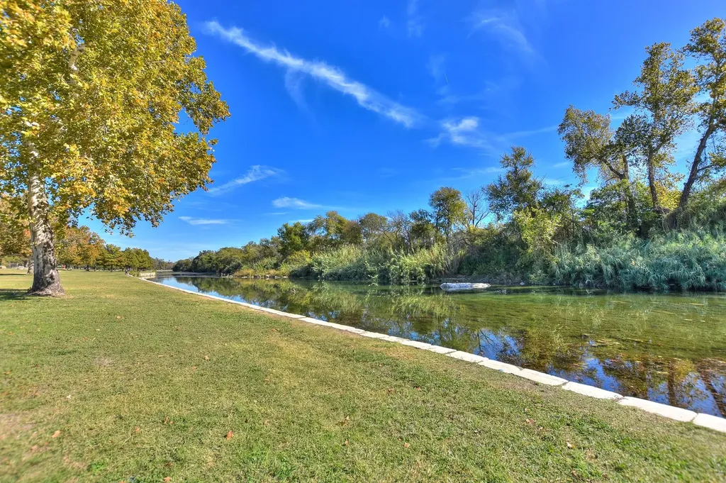 210 E Morrow Street Georgetown TX 78626