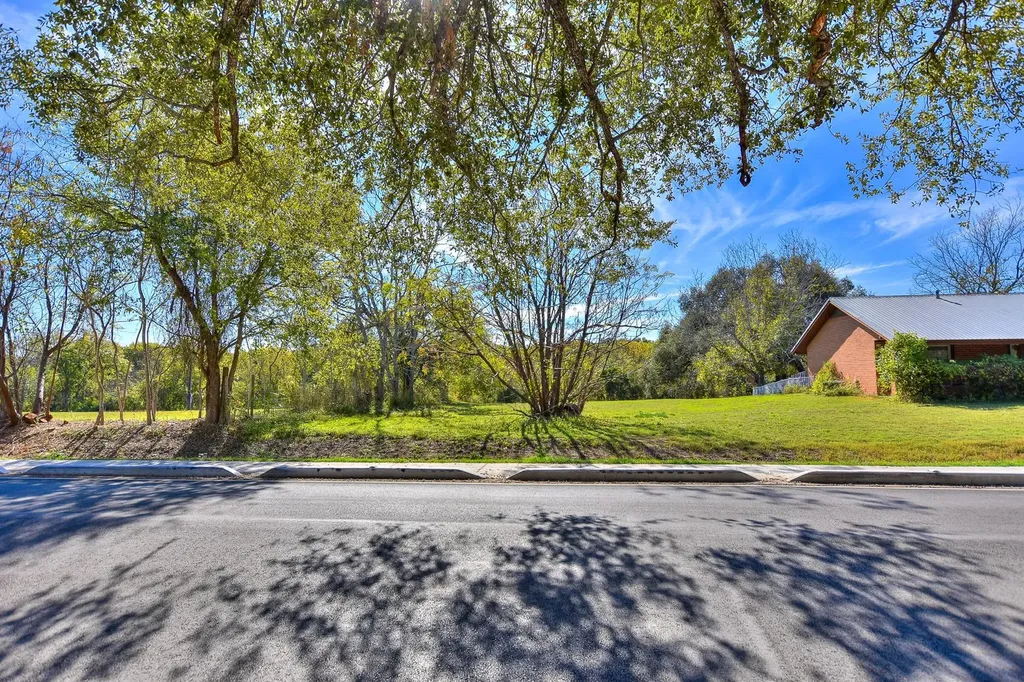 210 E Morrow Street Georgetown TX 78626