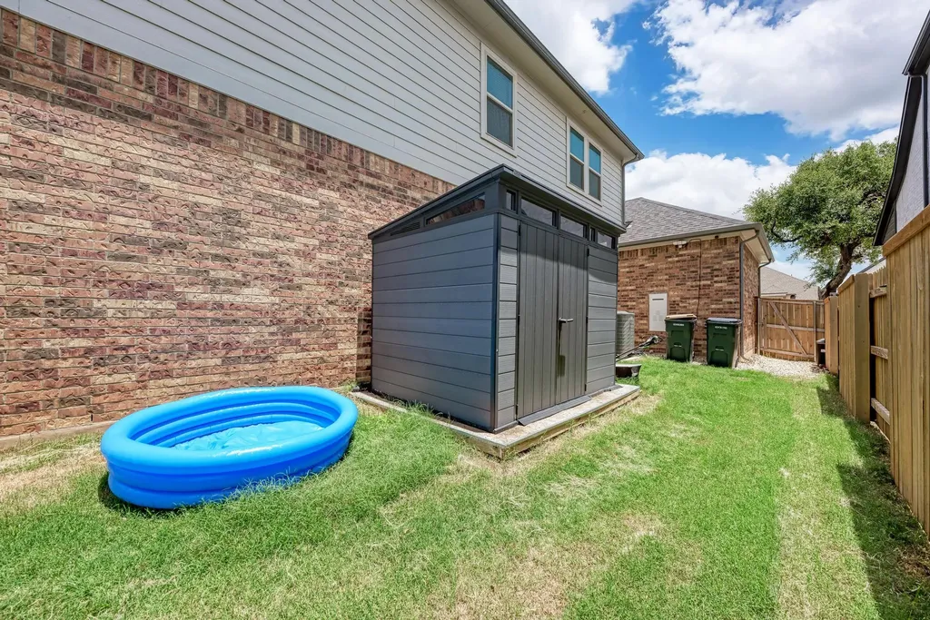 1105 White Daisy Lane Georgetown TX 78628