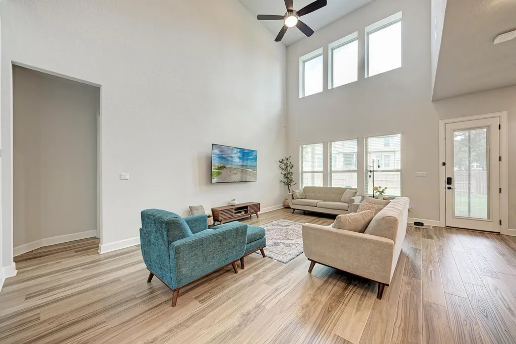 1105 White Daisy Lane Georgetown TX 78628