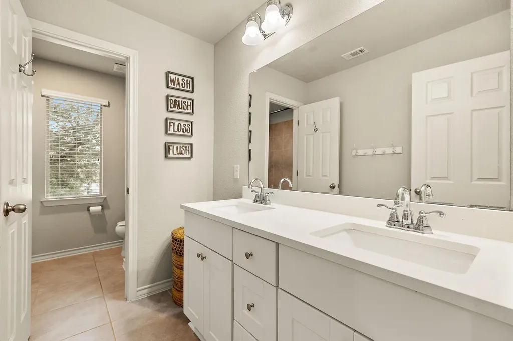 181 Flexus Lane Liberty Hill TX 78642