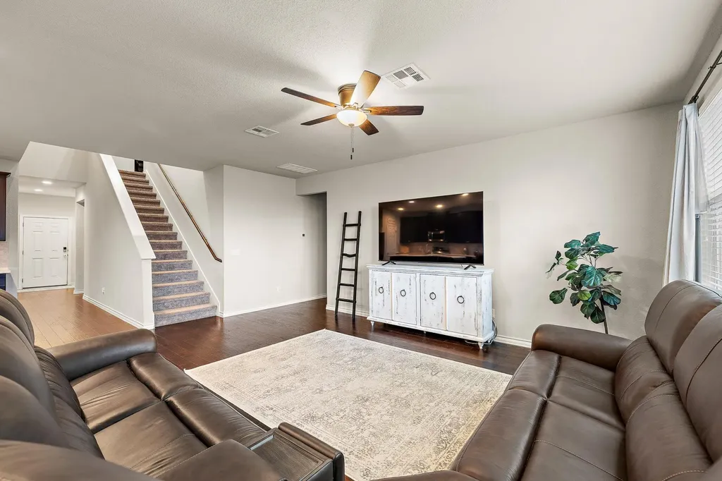 181 Flexus Lane Liberty Hill TX 78642
