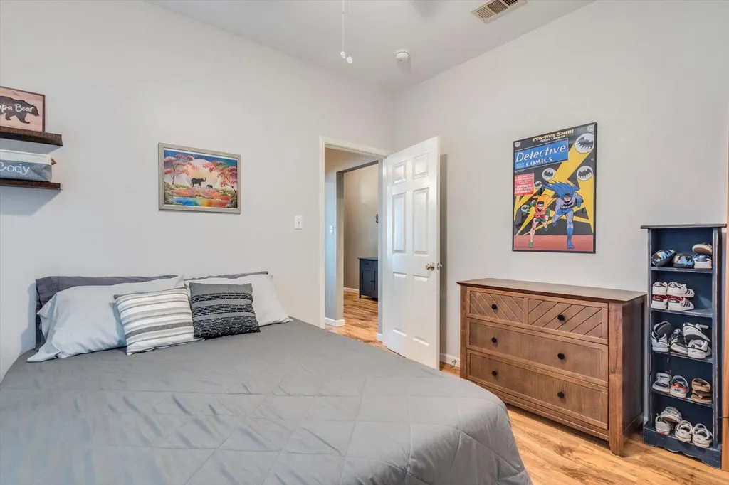 809 Hilltop Drive Leander TX 78641