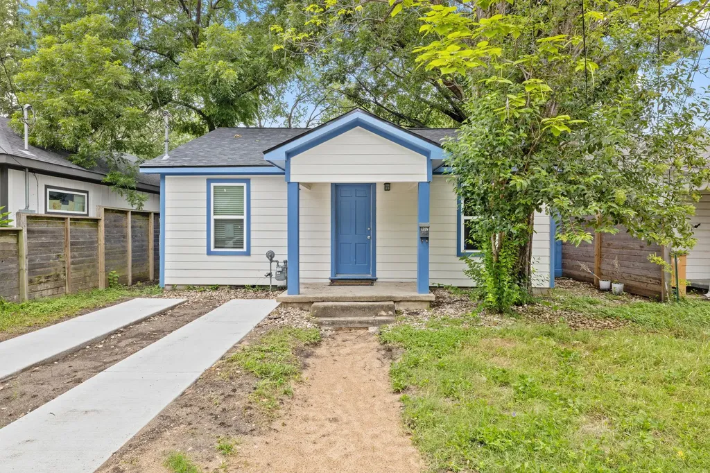 907 E 53rd Street Austin TX 78751