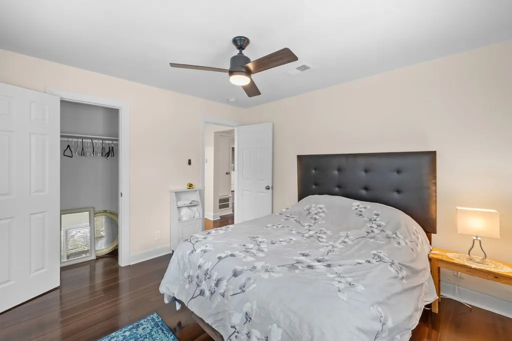 907 E 53rd Street Austin TX 78751