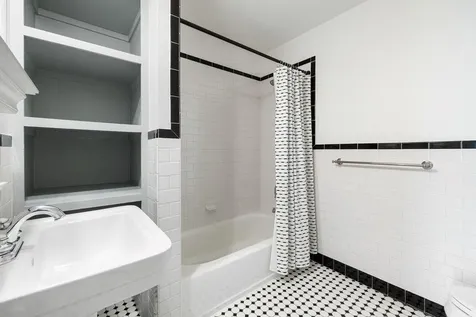 4512 Ramsey Avenue Austin TX 78756