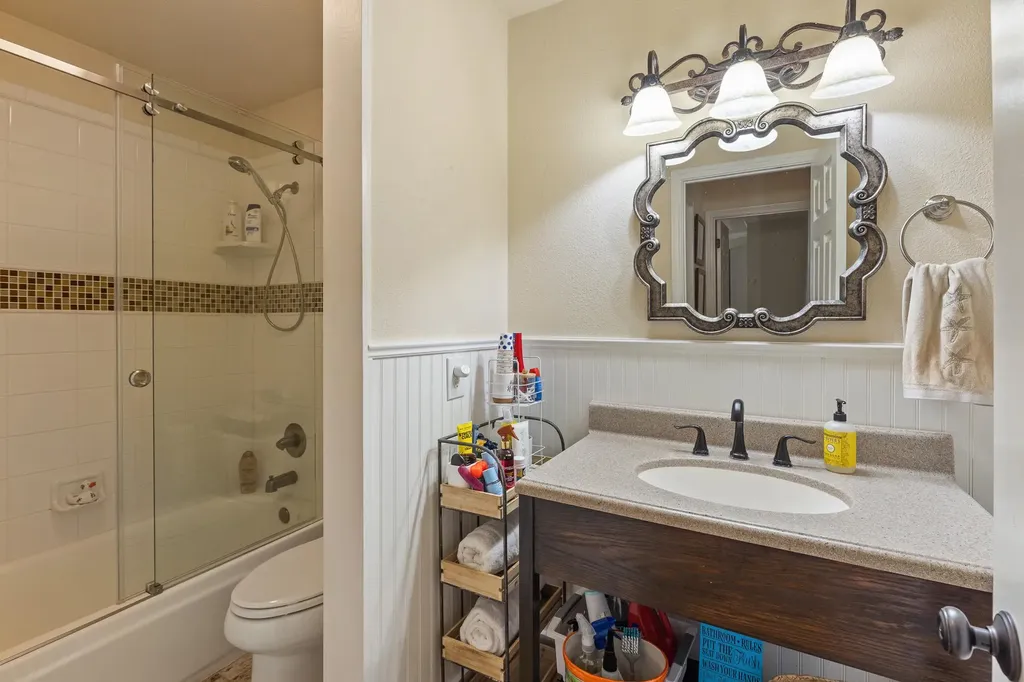 2305 Raintree Path Round Rock TX 78664