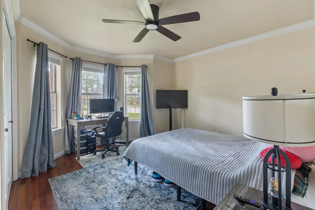 2305 Raintree Path Round Rock TX 78664