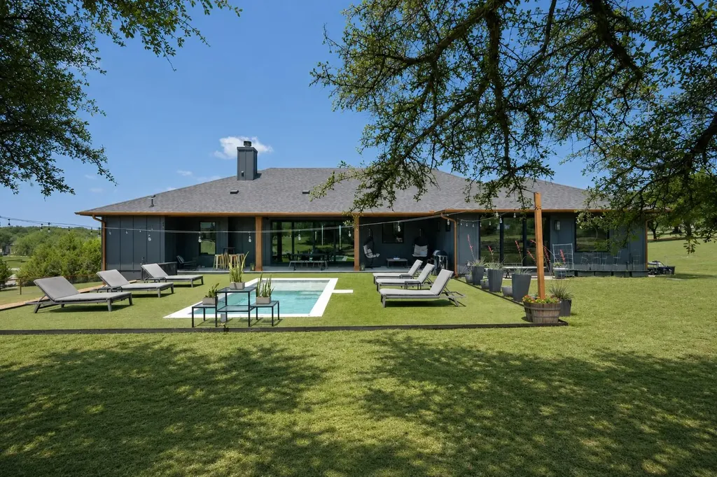 205 Retama Tree Trace Liberty Hill TX 78642