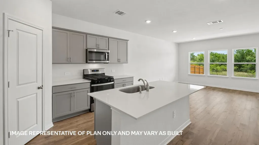 181 Mustang Lake Circle Buda TX 78610