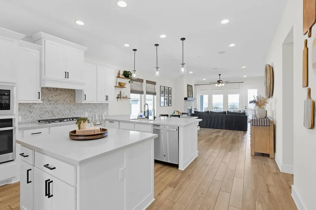 378 Carpenter Hill Drive Buda TX 78610