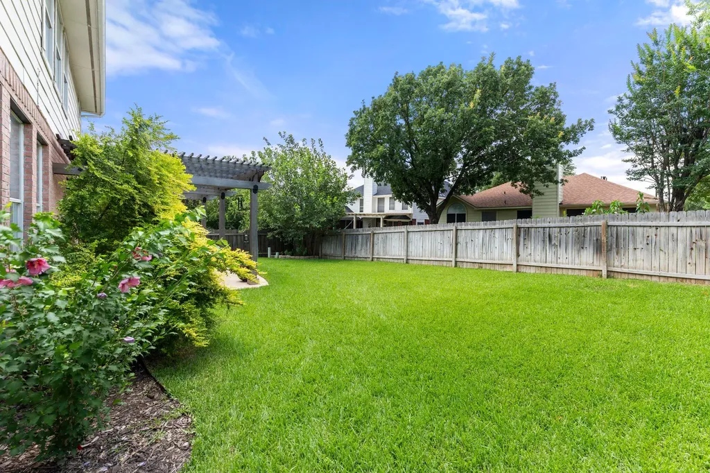 1114 Water Birch Round Rock TX 78665