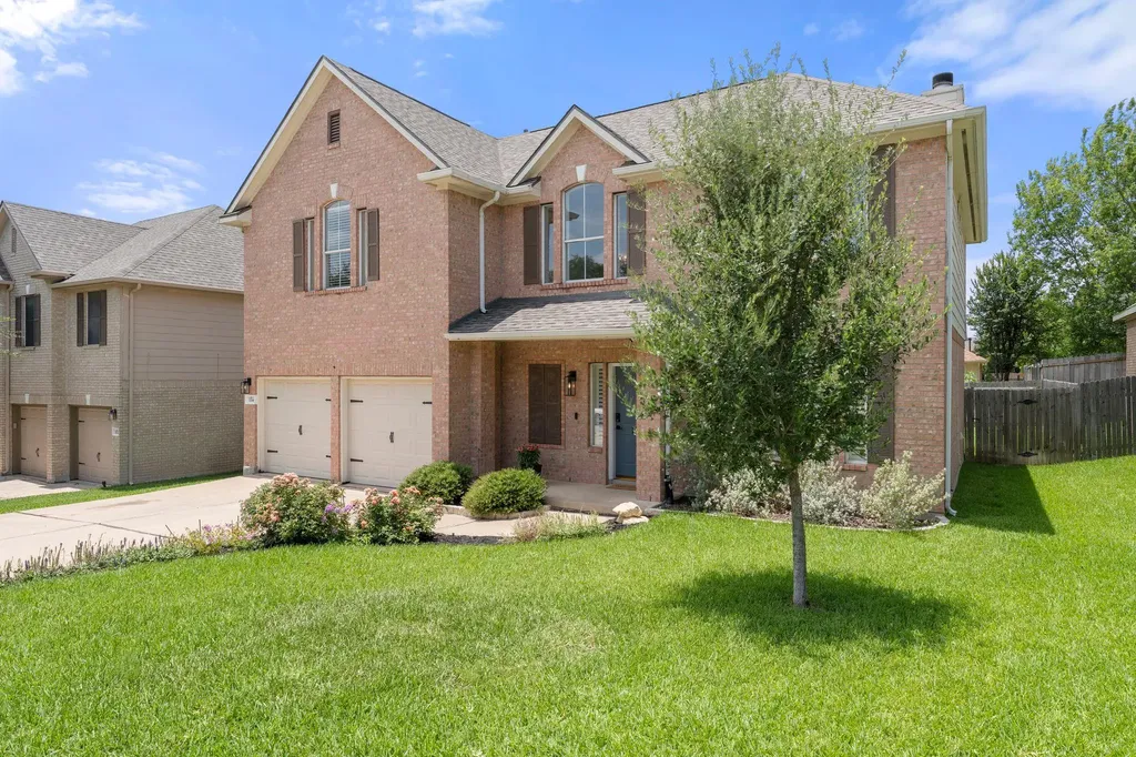 1114 Water Birch Round Rock TX 78665
